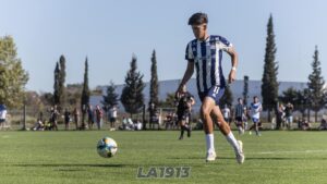 065A4210-min