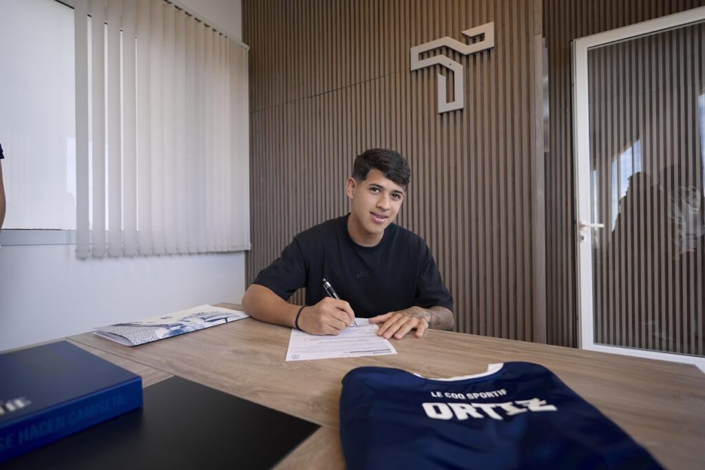 Firma-Lautaro-Ortiz-2