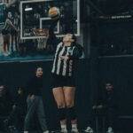 MARTINA: JUGADORA Y PROFESORA